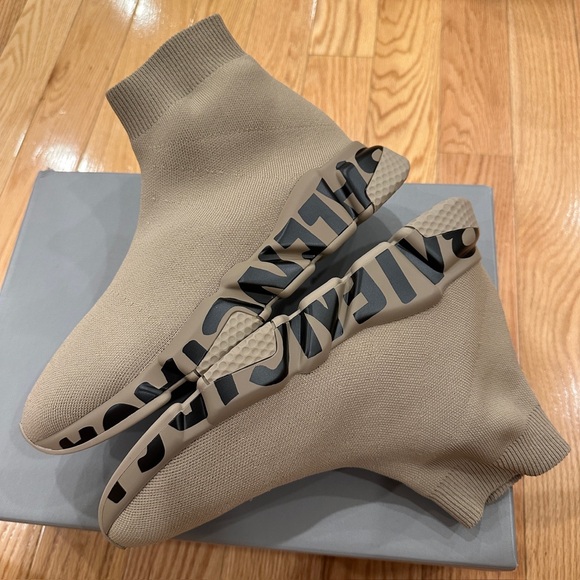 BALENCIAGA Speed Sock Logo-Print Stretch-Knit Slip-On Sneakers Size 41 - Picture 3 of 3